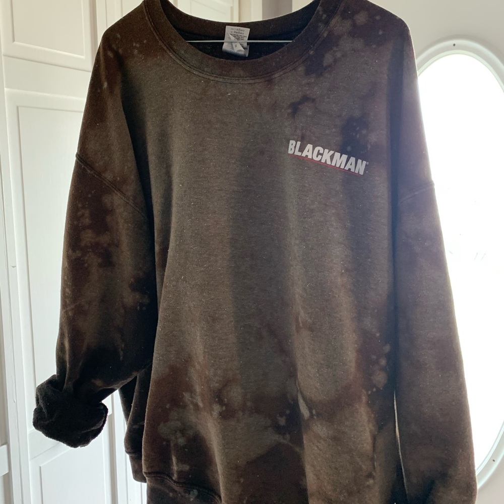 diy bleached crewneck